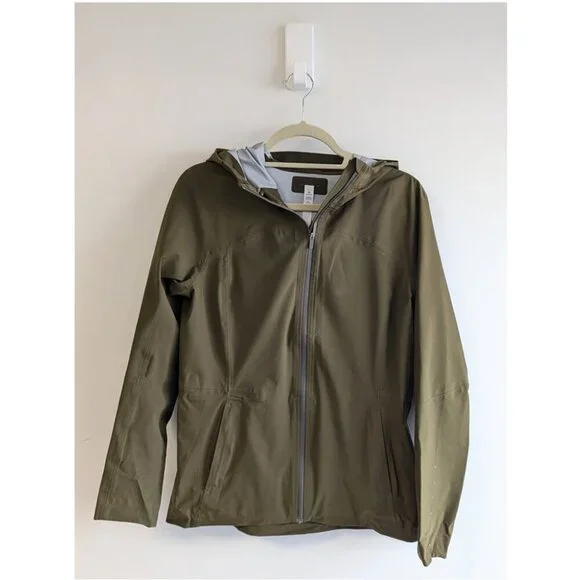 Lululemon Rain Rival Jacket - Picture 5 of 16